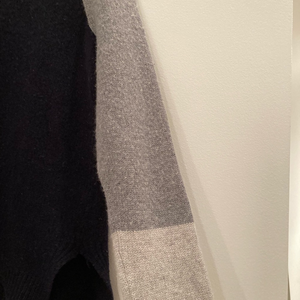 Vince Tri Color Block Turtleneck In Navy Combo - image 7